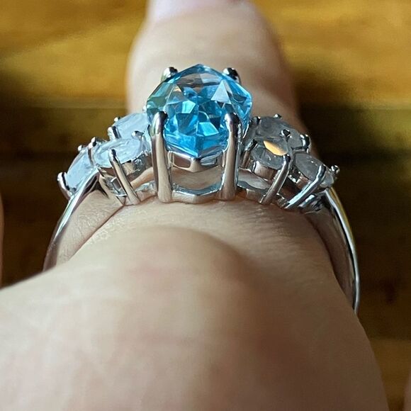 Genuine Sky Blue Topaz Rainbow Moonstone Sterling Silver Ring Size 8.75 - Picture 2 of 9